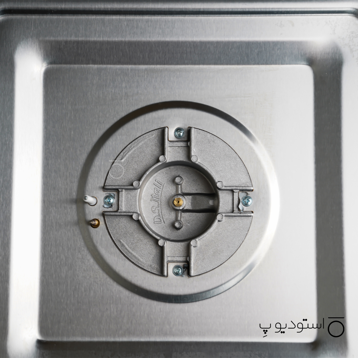 اجاق گاز صفحه ای لومیر مدل 3045